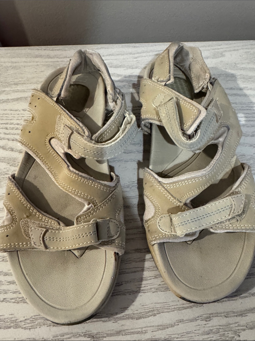 Dr Scholls Open Toe Velcro Sandals 7.5